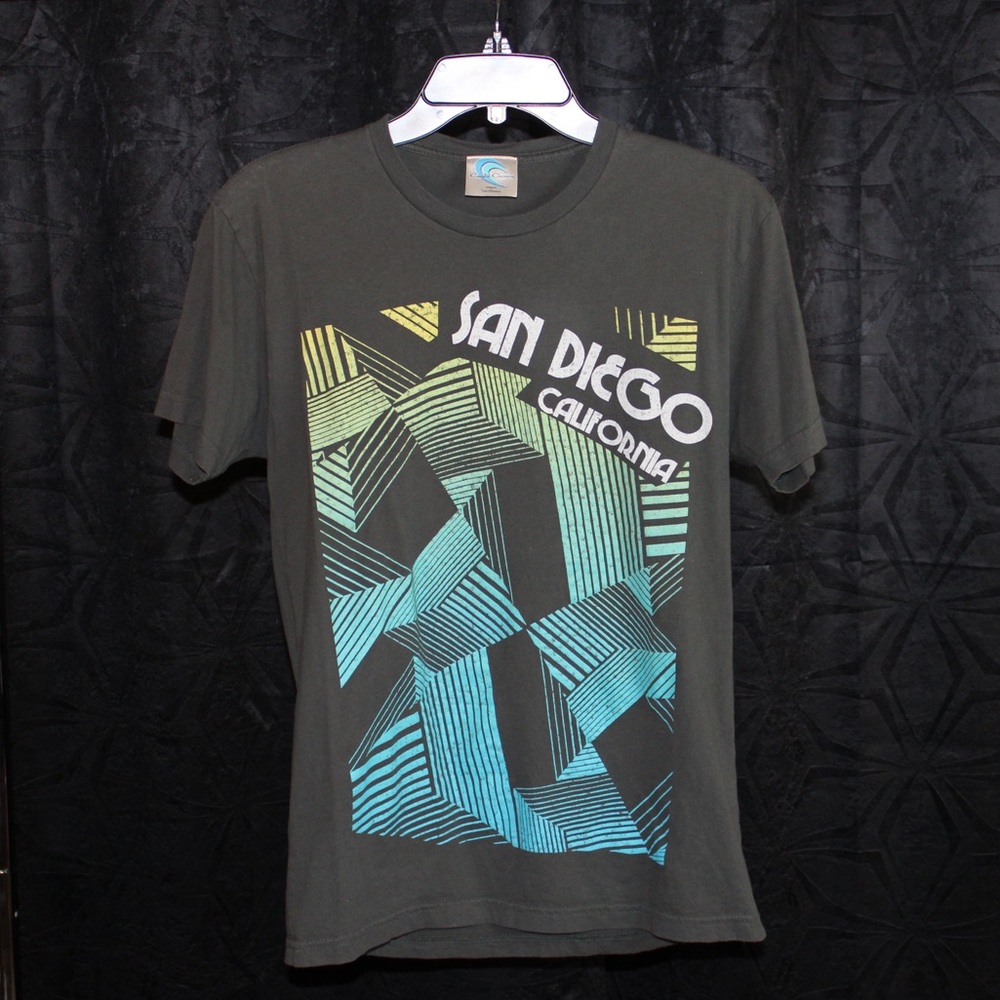 Coastal Classics San Diego Shirt - Picture 2 of 6